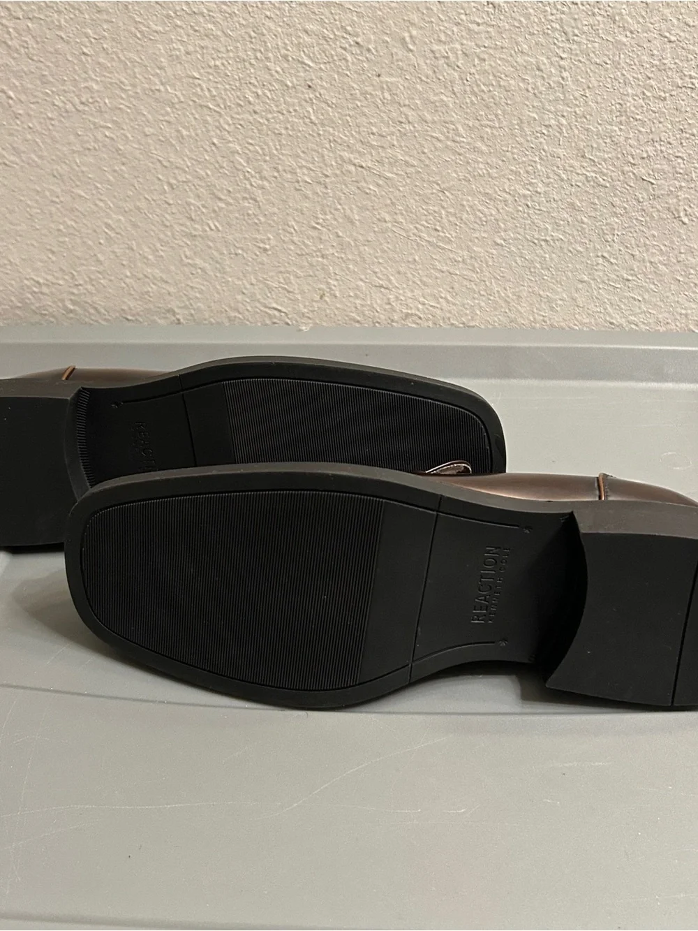 Kenneth Cole Reaction polished brown